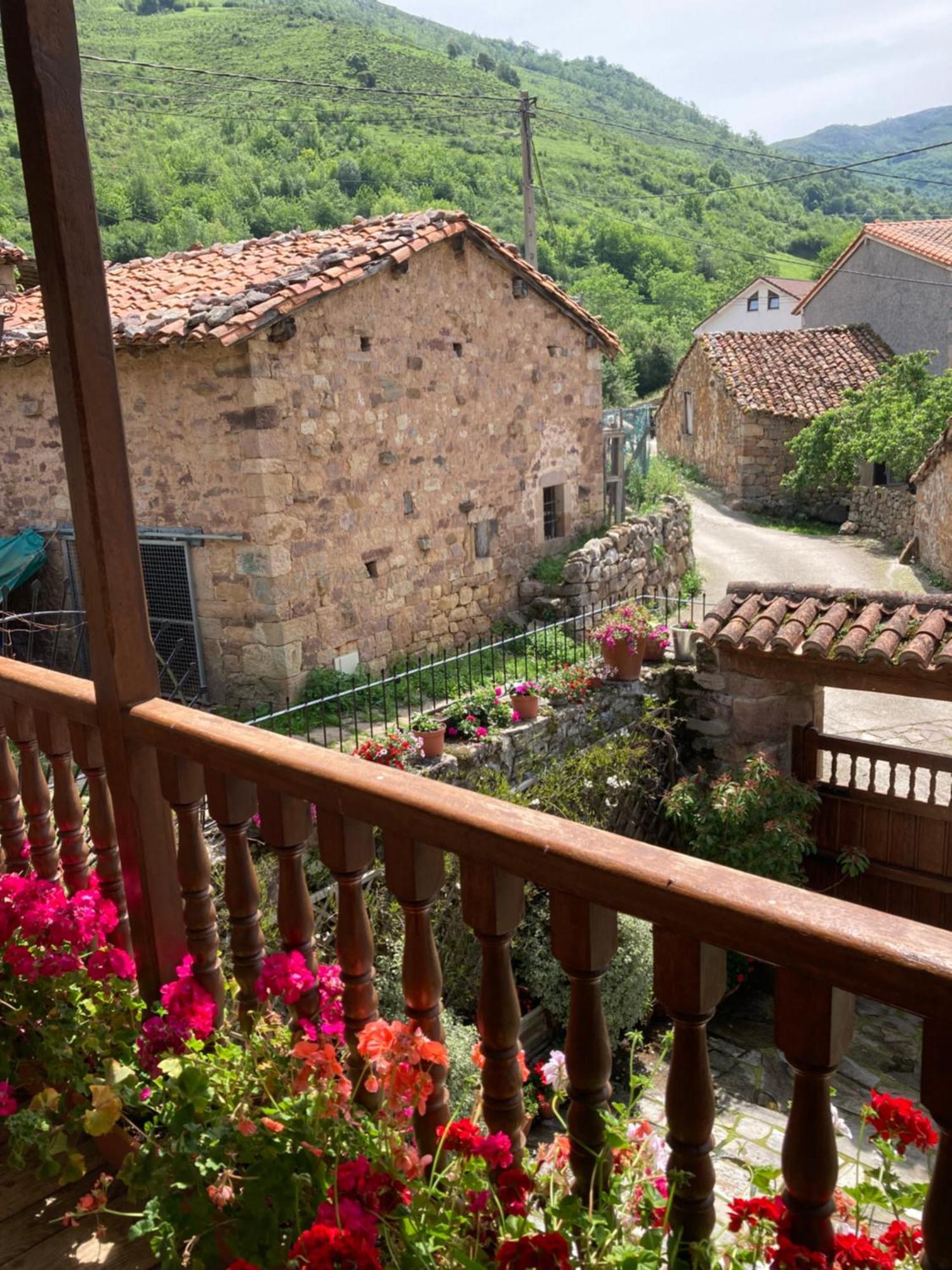 La Valuisilla, Hotel Rural Сисера Экстерьер фото